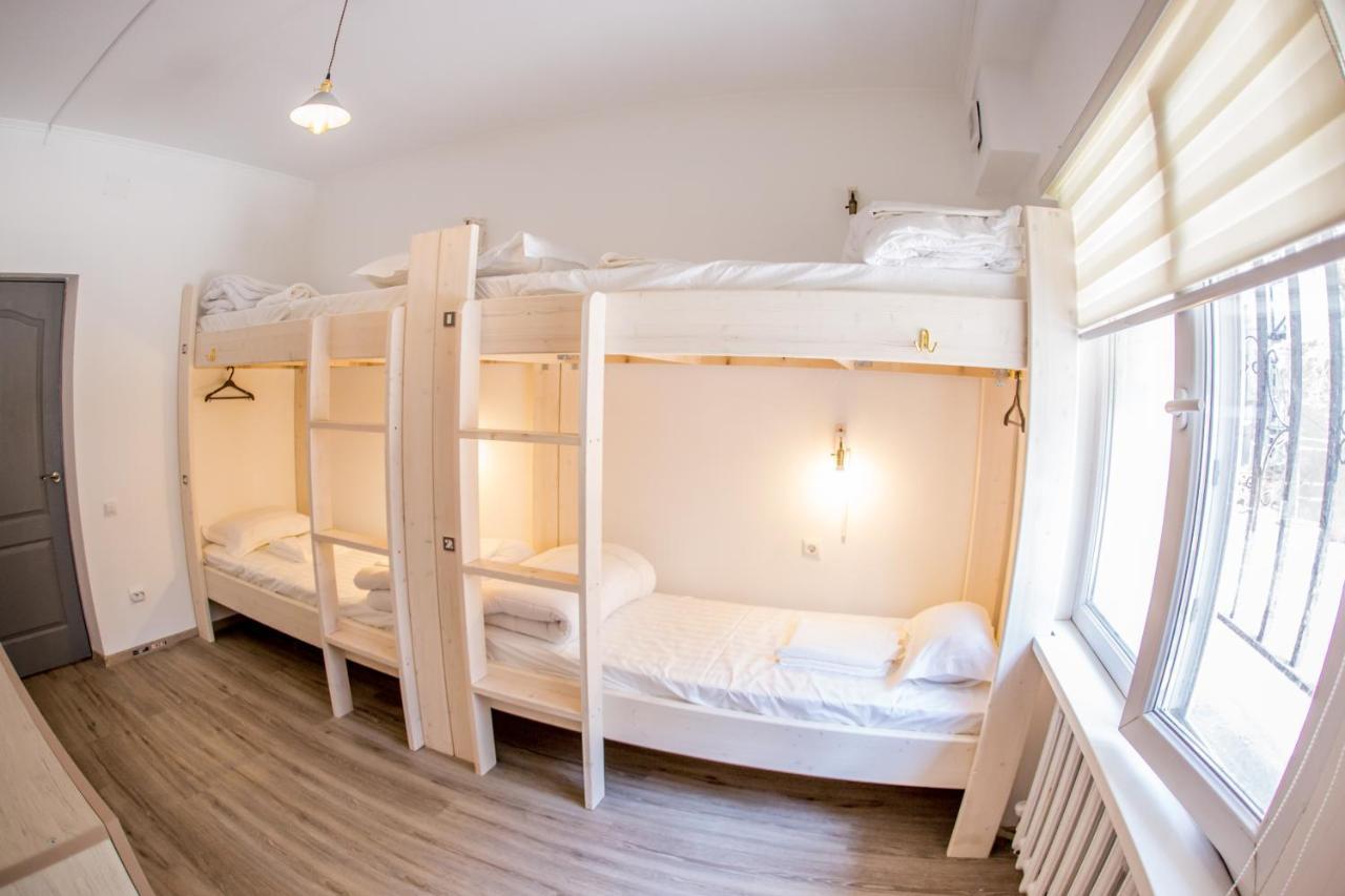 אלמטי West Point Soul Hostel מראה חיצוני תמונה