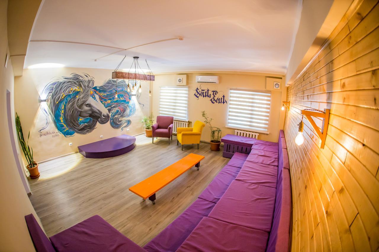 אלמטי West Point Soul Hostel מראה חיצוני תמונה