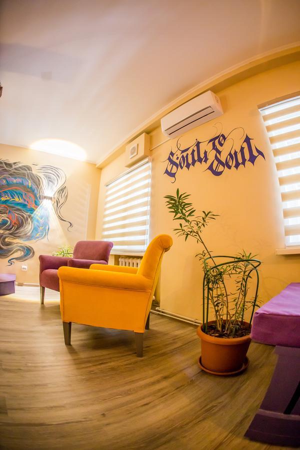 אלמטי West Point Soul Hostel מראה חיצוני תמונה