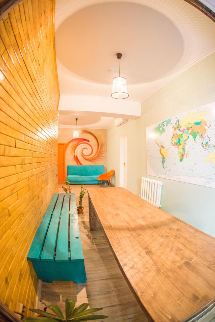 אלמטי West Point Soul Hostel מראה חיצוני תמונה